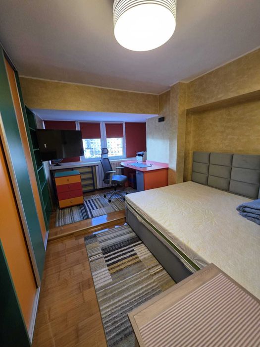 Inchiriez apartament lux ultracentral langa teatrul national