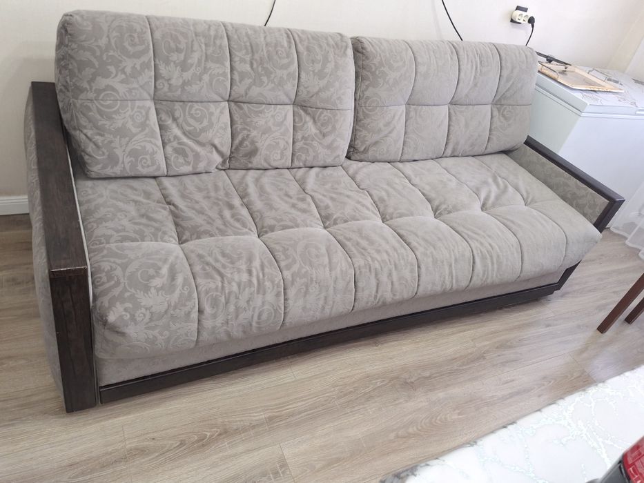 Диван  мягкий мягкий