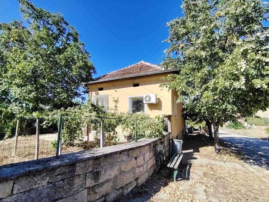 Продава се Къща в с. Староселци, Област Плевен - 170 кв.м за 177 €/кв.м - Снимка #18