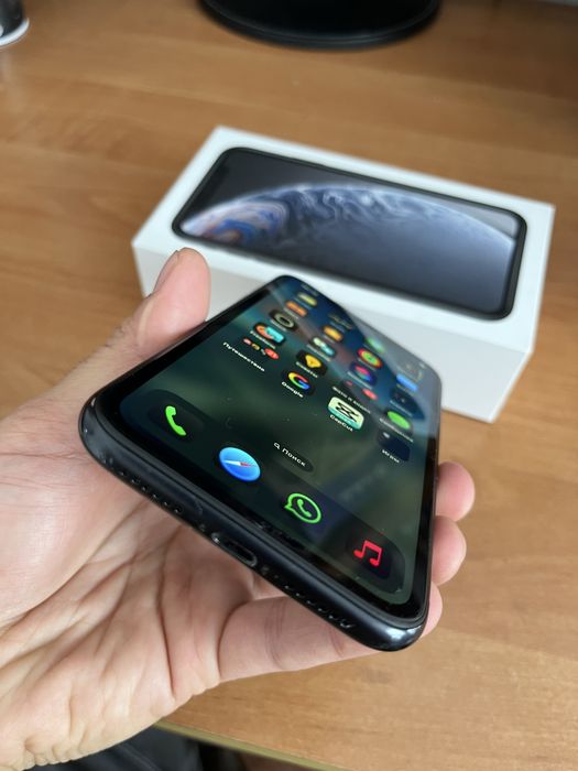 Iphone xr 64 GB черный