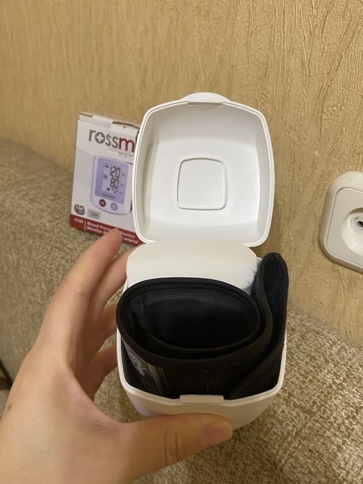 Электронный тонометр Rossmax