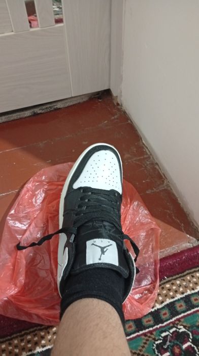 Кроссовки мужские