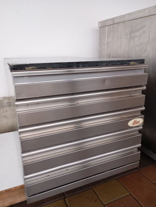 Dulap inox cu sertare pentru casete aluat pizza