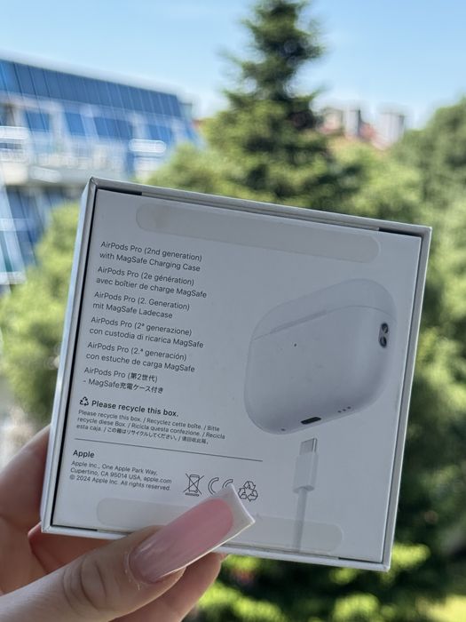 AirPods Pro 2nd gen Type C - кейс + лява слушалка