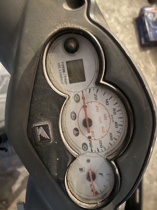 Scooter honda avariat