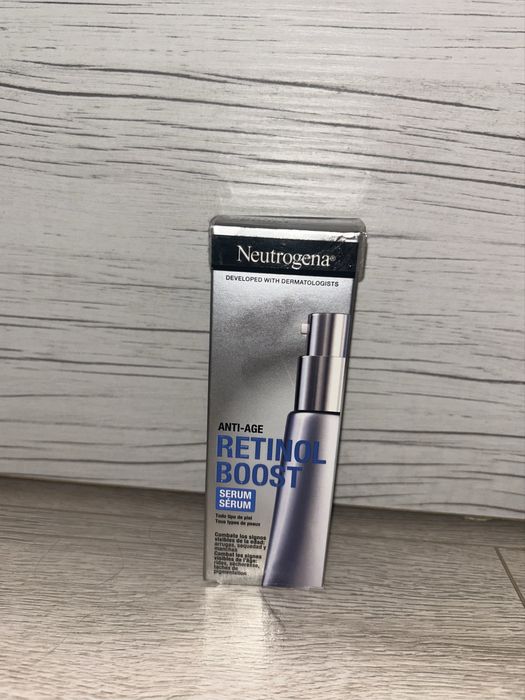 Neutrogena anti-age serum cu retinol nou