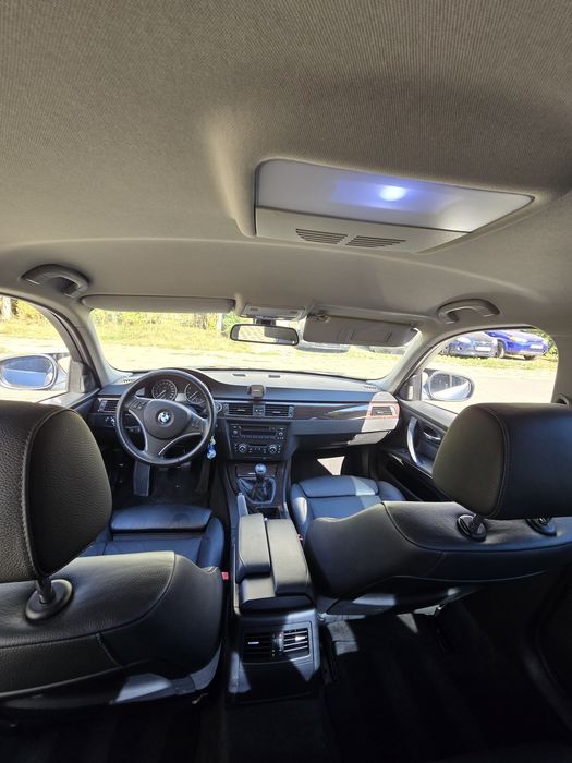 BMW Seria 3 2011 — imagine 5