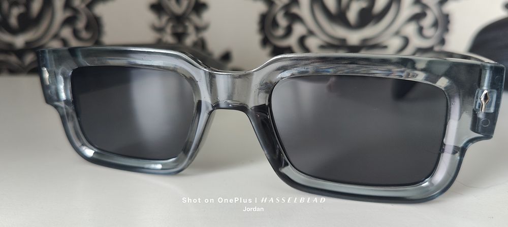 Слънчеви очила различни марки и модели