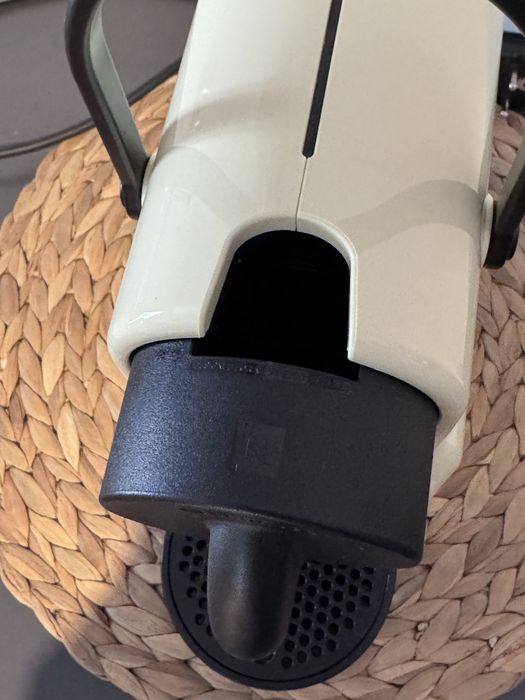 Espressor De'Longhi Nespresso Inissia EN 80.CW, 0.8 l, 1260 W, 19 bar