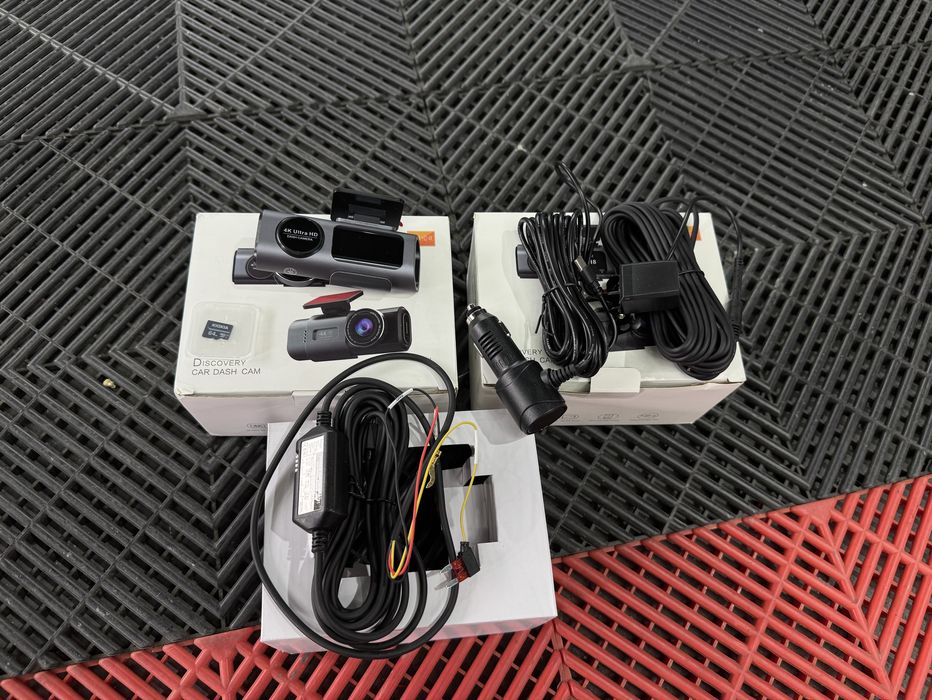 Camera auto pentru bord 4K + camera spate