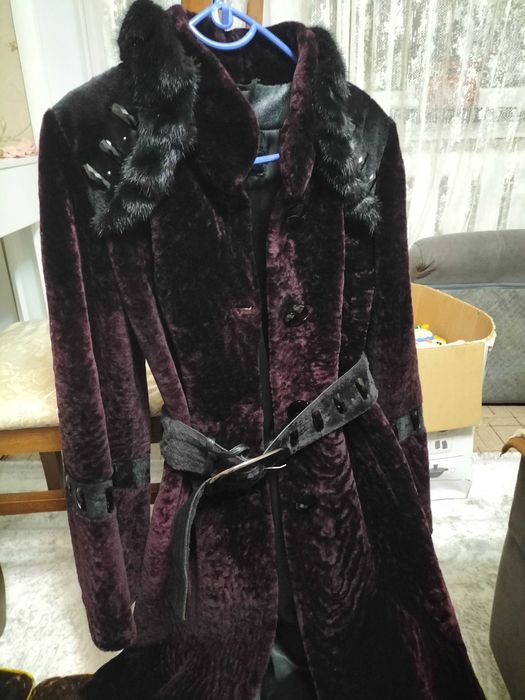 Продам шубу астраган