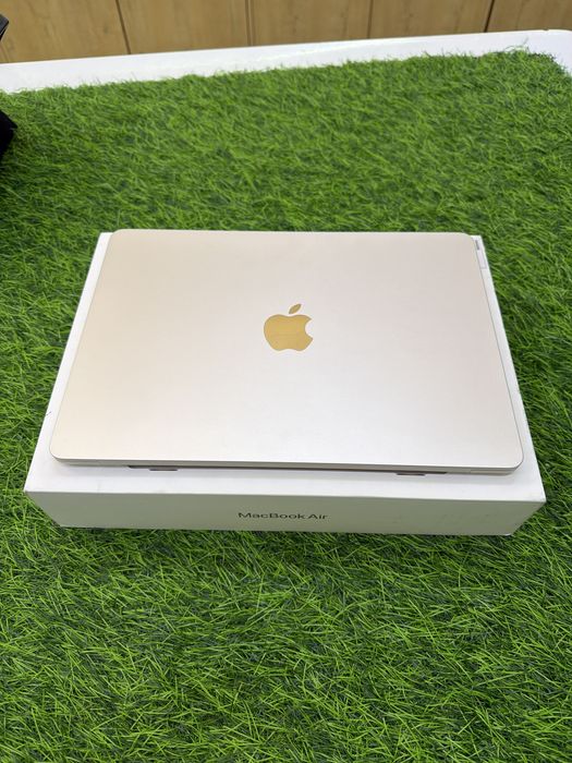 Apple MacBook Air M4