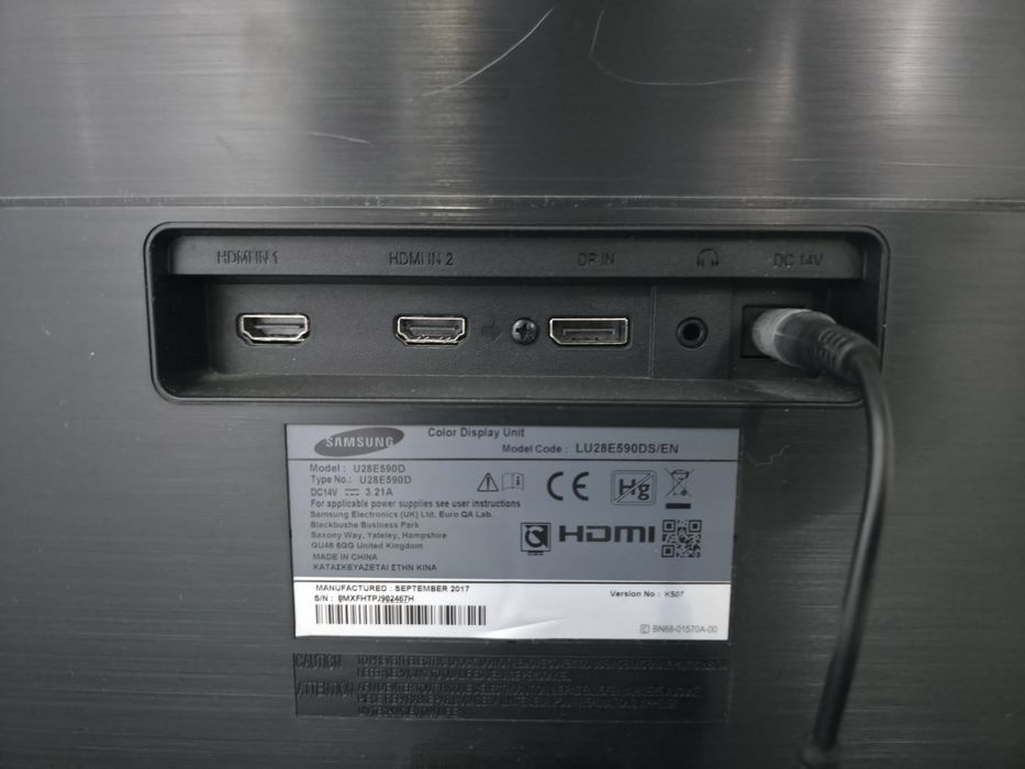 Монитор Samsung U28E590E