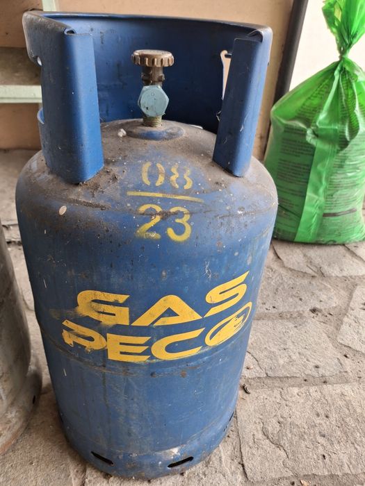 Butelii petrom si rompetrol