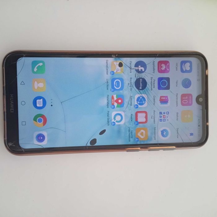 Телефон Huawei p smart 2019