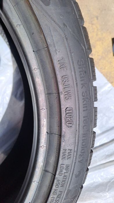1бр. Нова 215/45/18 Uniroyal Winter Expert