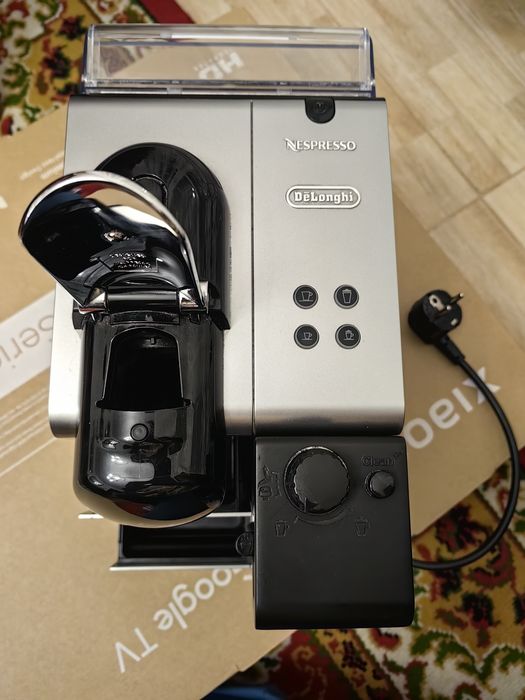Espressor DeLonghi EN520.S – 1400W, 19 bari – Made in Italy – Funcțion