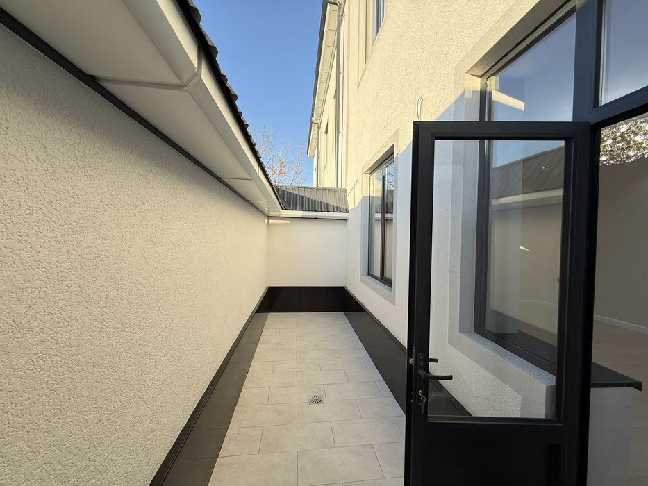 «Food City» га бир қадамли 5 хонали янги тайёр уй сотилади!