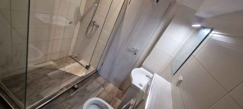 Inchiriez apartament 2 camere Rasnov