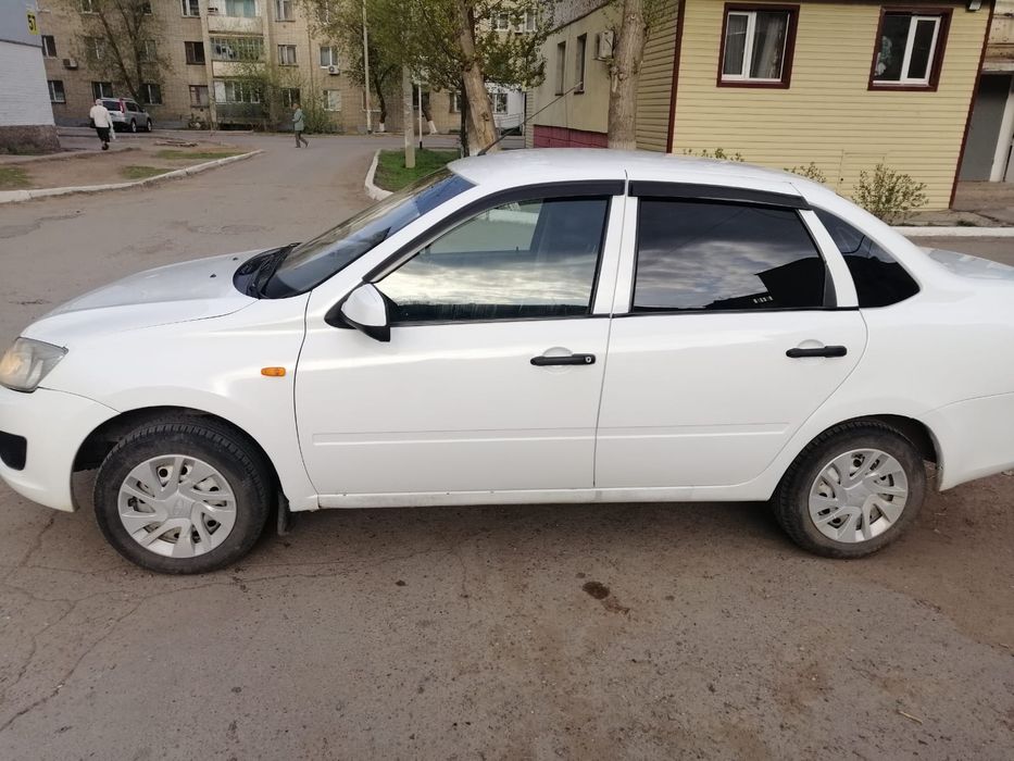 Продам Лада Гранта 2014 года