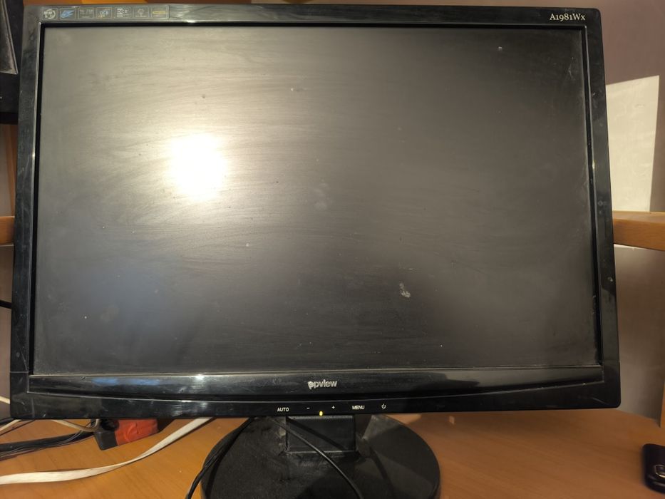 Продам комьпьютер читать описание