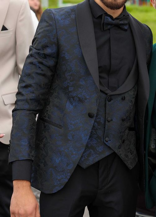 Мъжки костюм за абитуриентски бал S размер