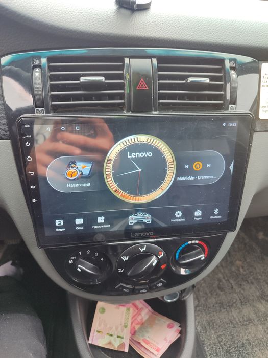 Lenovo manitor gentra ramkasi bilan