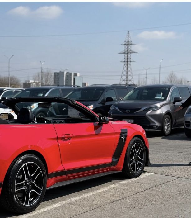 Продам Ford mustang 2020