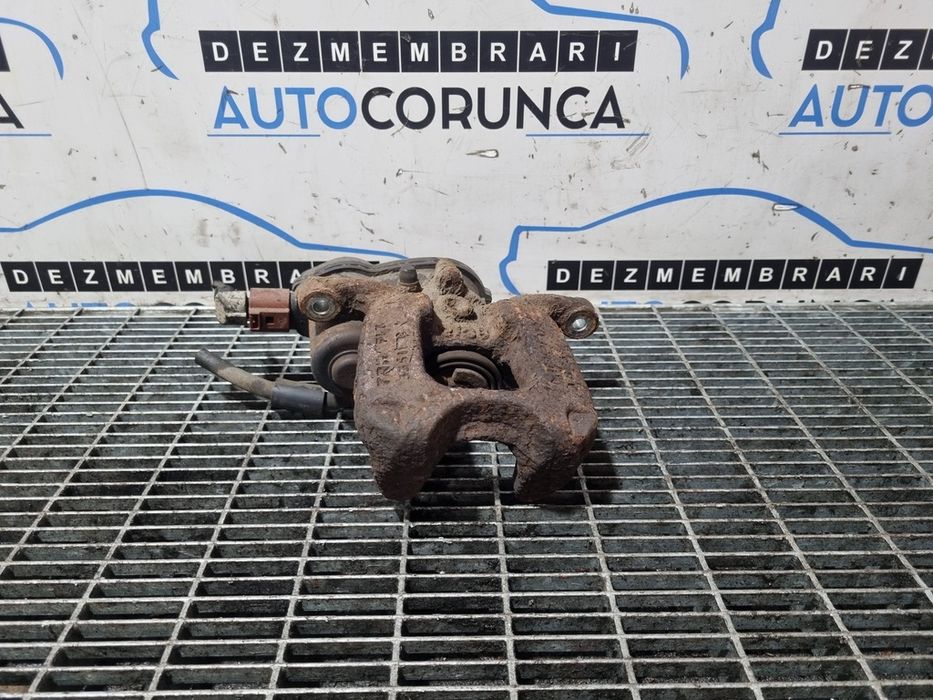Etrier dreapta spate Jeep Renegade 2.0 D 2014 - 2018 Manuala 6 Trepte SUV 4 Usi (1025) Garantie
