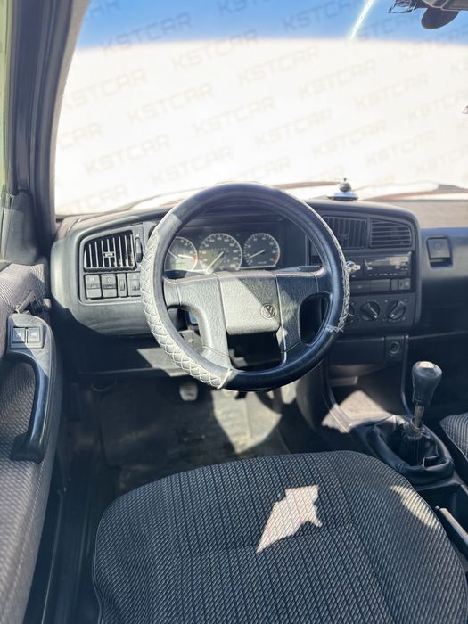 В продаже пассат уневерсал