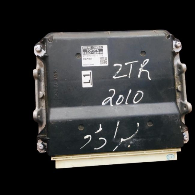 ЭБУ электронный блок управления двигателем