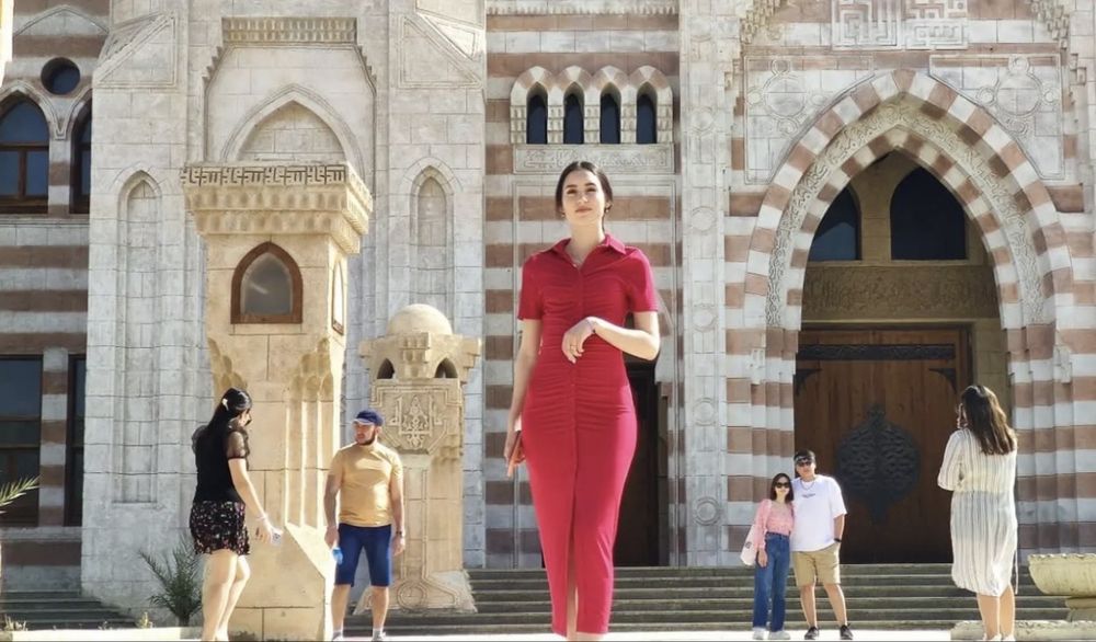 Продам платье женское