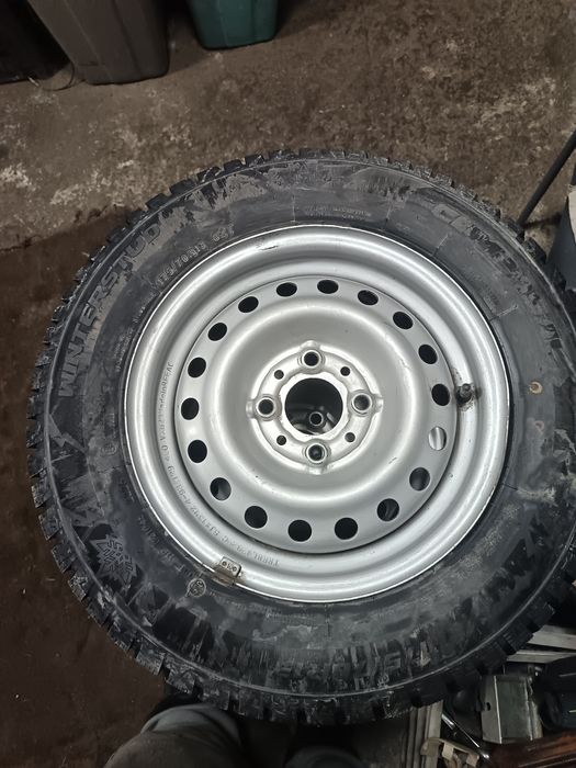 Комплект зимних колёс на 13