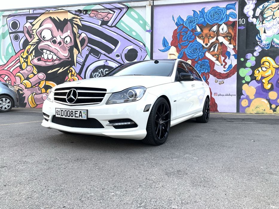 MercedesBenz W204 CGI C200