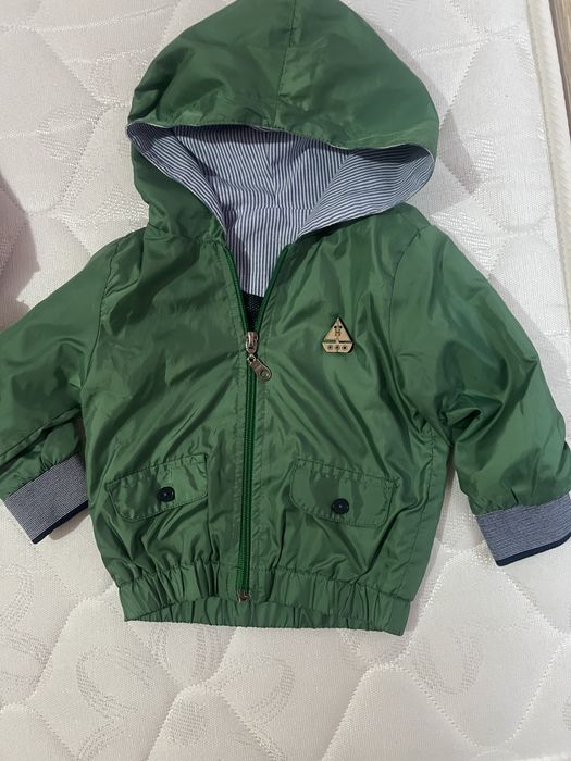 Космонавче и яке ветровка