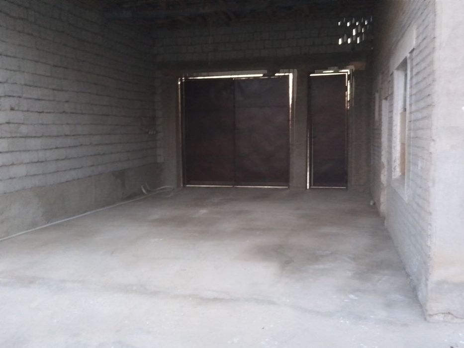 Tayyor xovlili uy srochno sotiladi