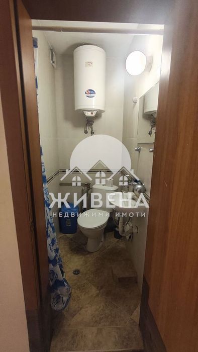Помещение / Офис под наем до Община Варна