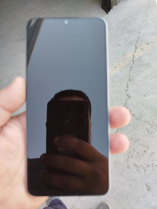 Xiaomi Redmi 13 C /128 gb Sotiladi