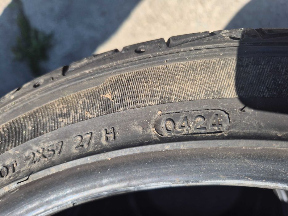 4 Anvelope de VARA - 235/40/19 96Y - Hankook - CA UNELE NOI - DOT 2024 !