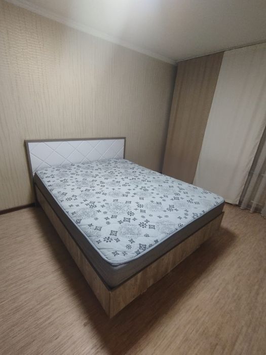 Продам кровать цена 220.000