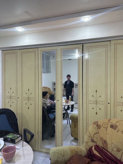 Бальшой шифонер 3 метра