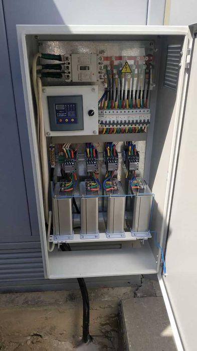 Конденсаторная установка УКРМ Устройство компенсации реакт. мощности