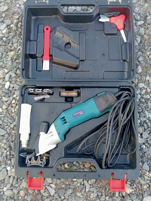 Қой қырқатын машинка.