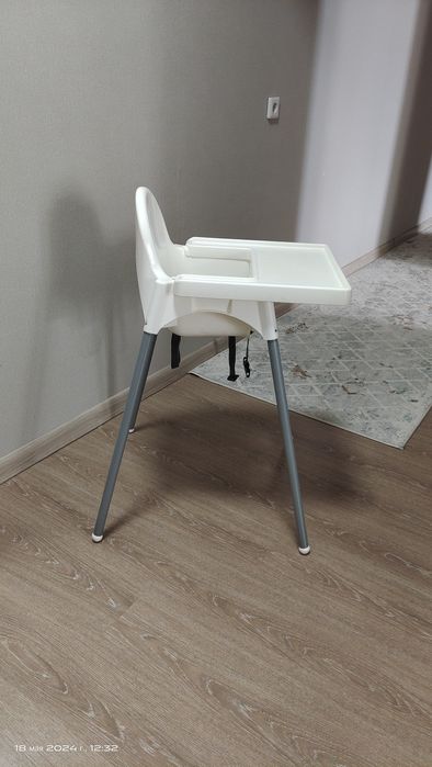 Стульчик белый для кормления Икея