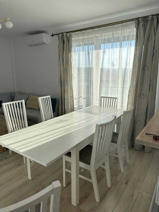 MASA IKEA Bjursta - ALB - extensibila 140/180/220cm