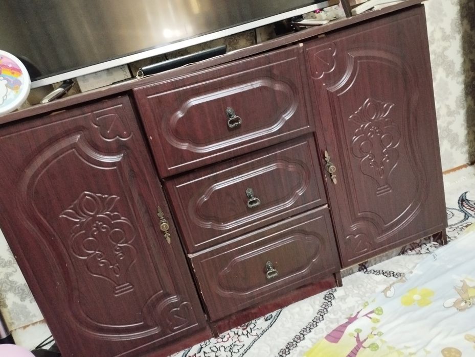 Тумбочка для дома