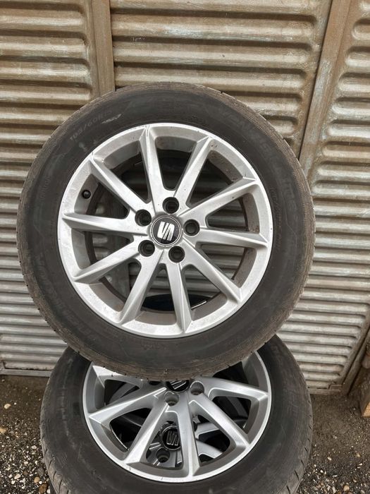 Оригинални джанти Seat с летни гуми 5х100