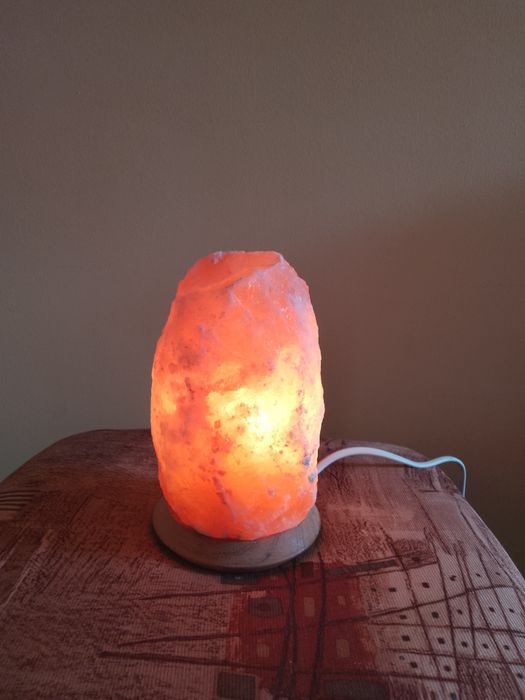 Солна лампа 1.7кг (с хималайска сол)