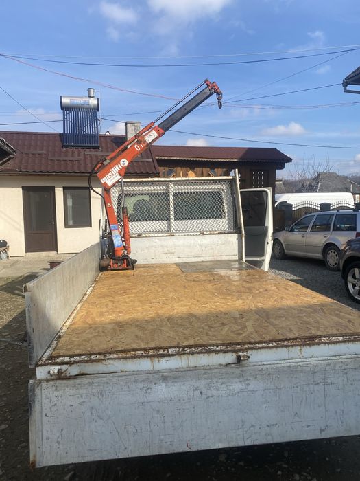 Ford transid cu macara