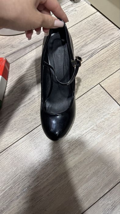 Туфли женские